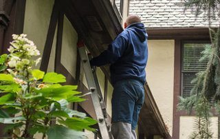 Late Summer Maintenance Projects that Can Improve the Look of Your Home All Year Long